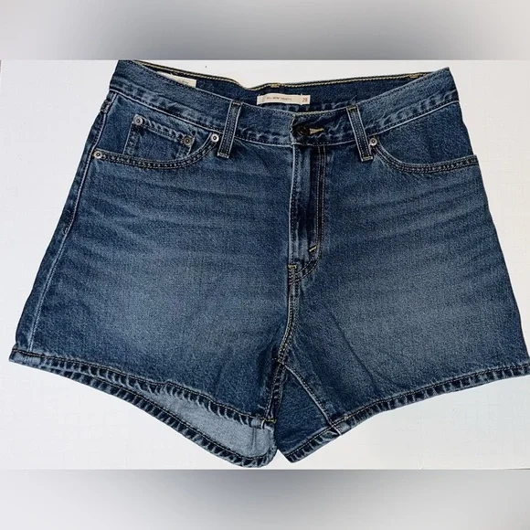 Levi's Premium 80's Mom Denim Jean Shorts Women's Size 28 Medium Wash - Picture 2 of 5